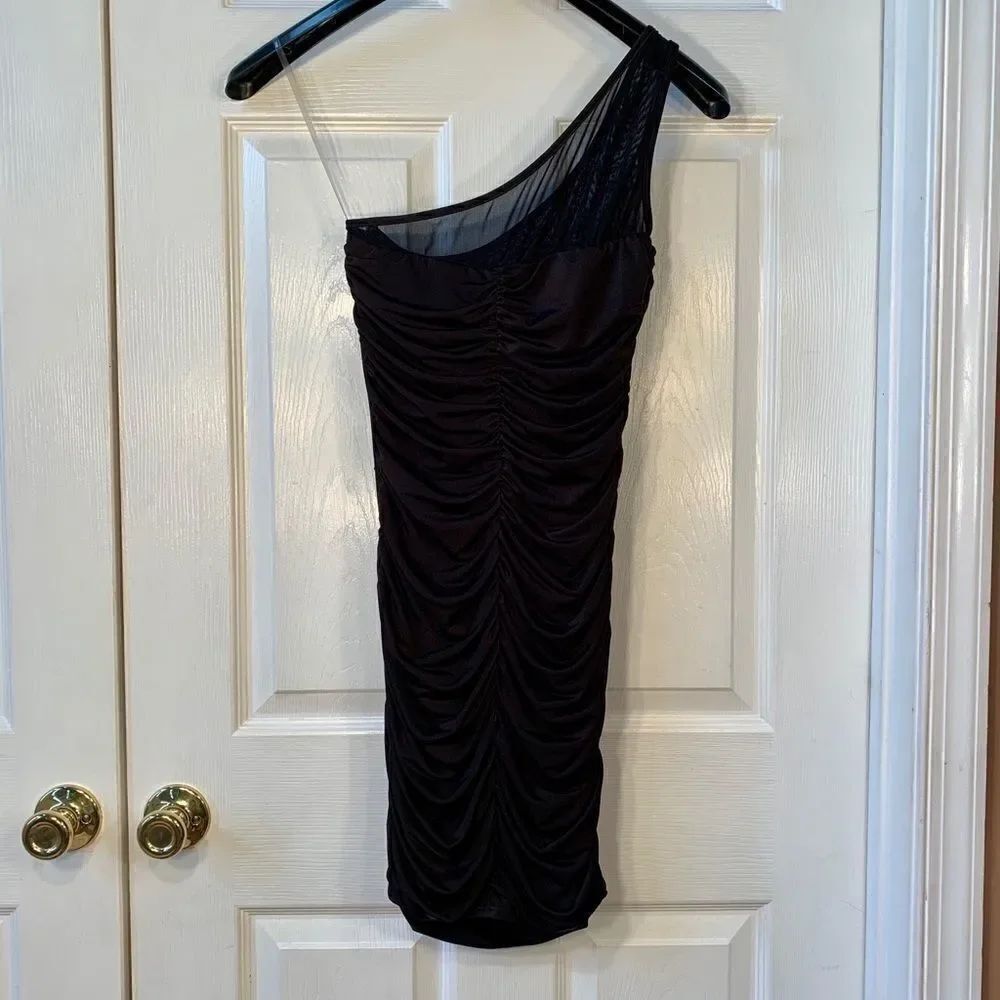 BLACK ONE SHOULDER w RHINESTONES Size 5 NWT - Picture 6 of 6
